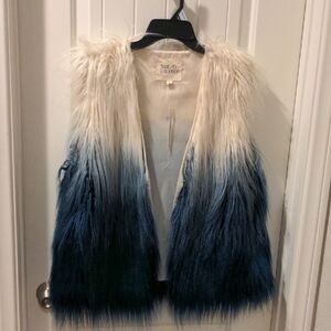 NWT Faux Fur Ombre Vest in White and Blue